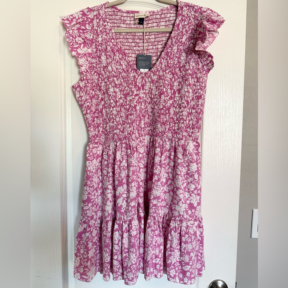Universal Thread pink floral dress with pockets.